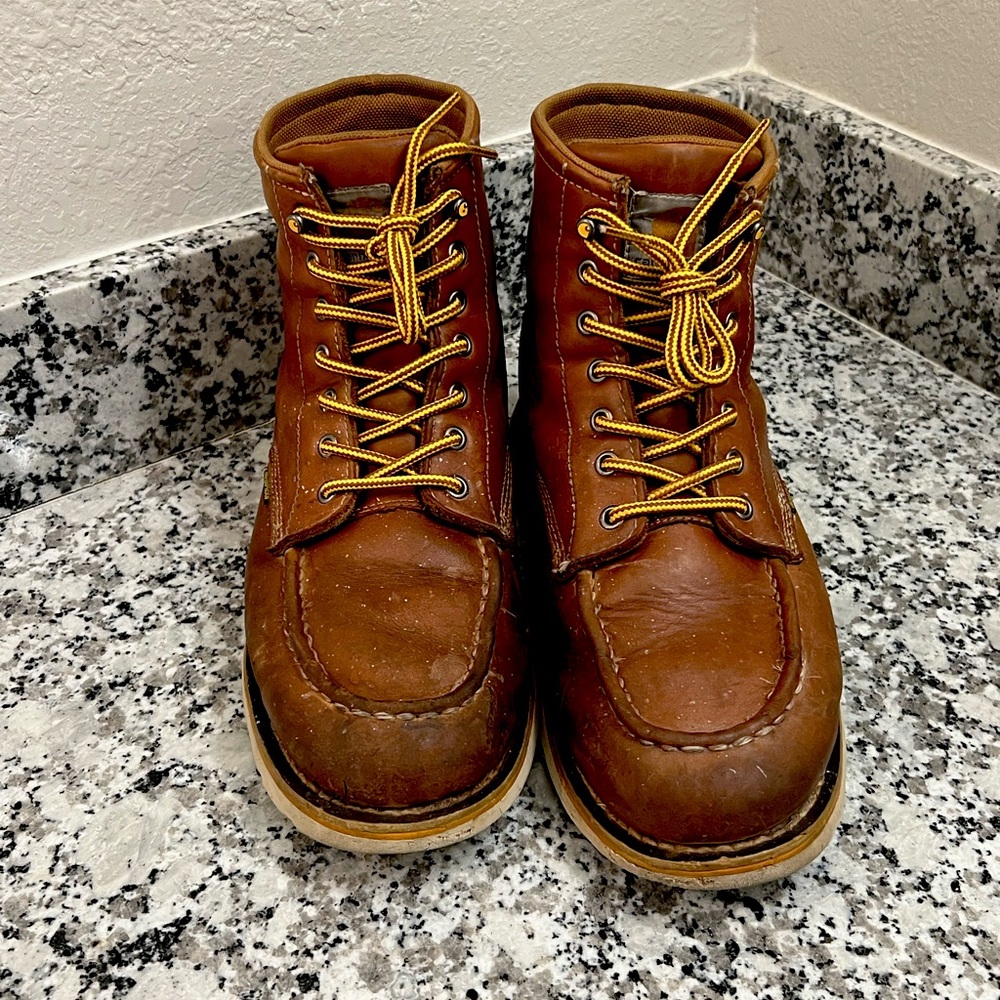 Carhartt Wedge Moc Toe Boot